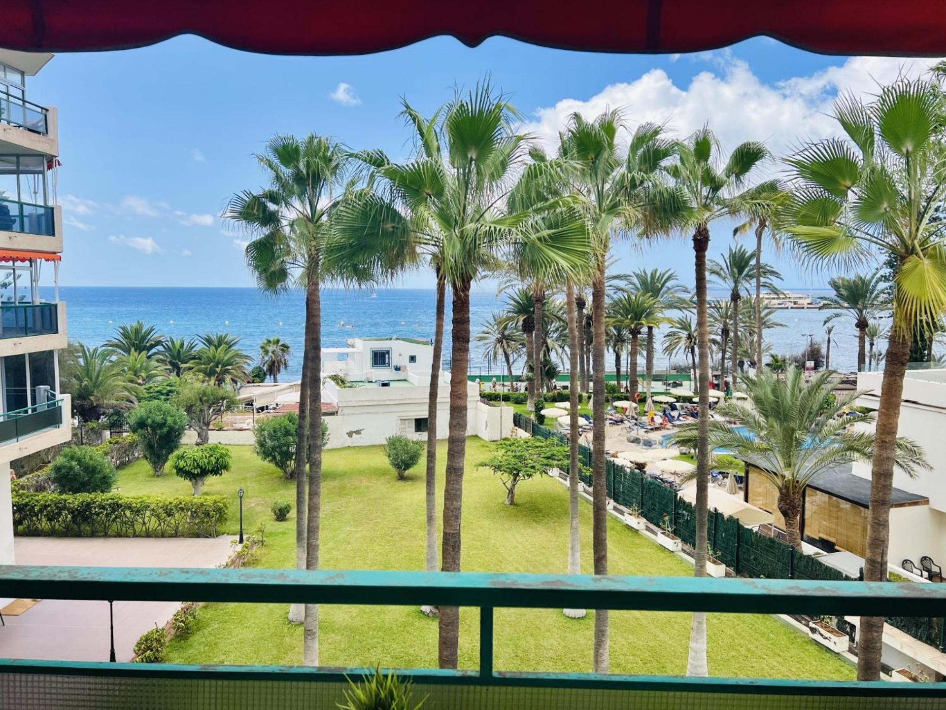 Comodoro- Ravel Los Cristianos  Extérieur photo
