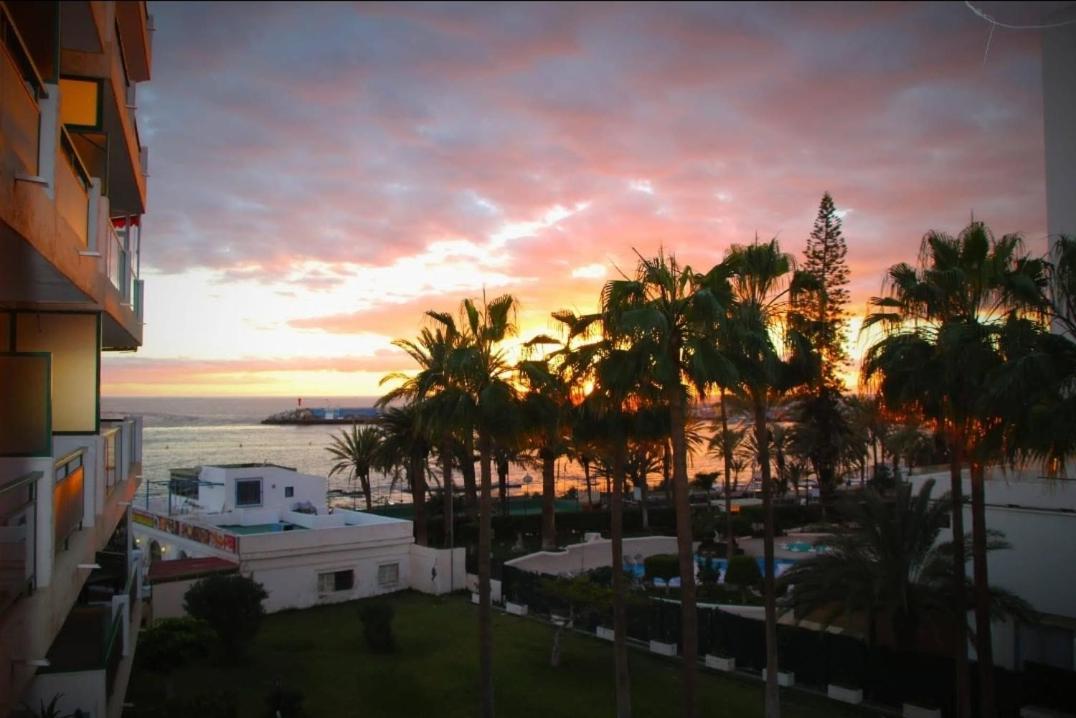 Comodoro- Ravel Los Cristianos  Extérieur photo